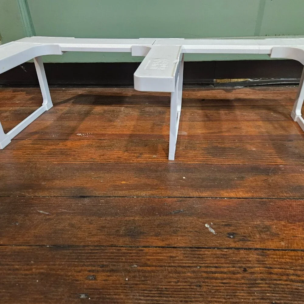 U-Shaped Expandable Spice Rack